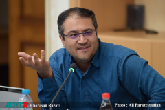 نشست رئیس سازمان جهاددانشگاهی خراسان رضوی با اعضای پژوهشکده گردشگری